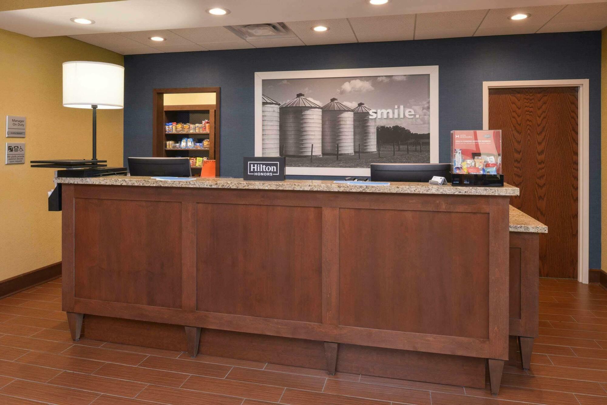 Hampton Inn & Suites By Hilton Lonoke Exterior photo